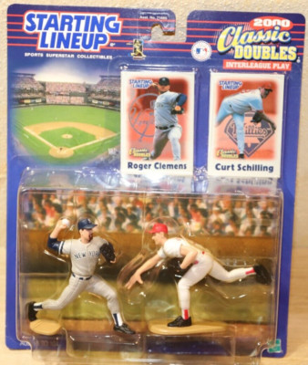 Hasbro 71665 Starting Lineup Baseball 2000 Series Roger Clemens Curt Schilling