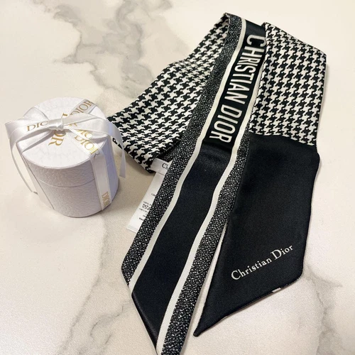 Christian Dior foulard noir pied de poule en soie avec boîte 30 pouces pour femme