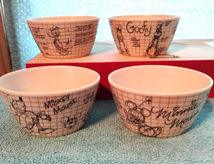 4 Small Disney Sketchbook Tidbit Melamine Bowls