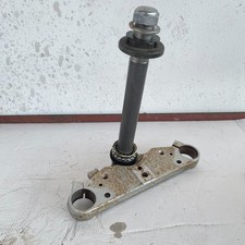 piastra di sterzo inferiore originale HONDA SHADOW 125 VT