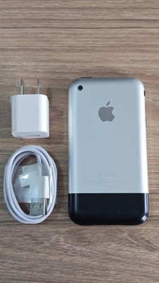 Apple iPhone 1st Generation iPhone 2G GSM Unlocked Gray 4/8/16GB iOS 1/iOS 3