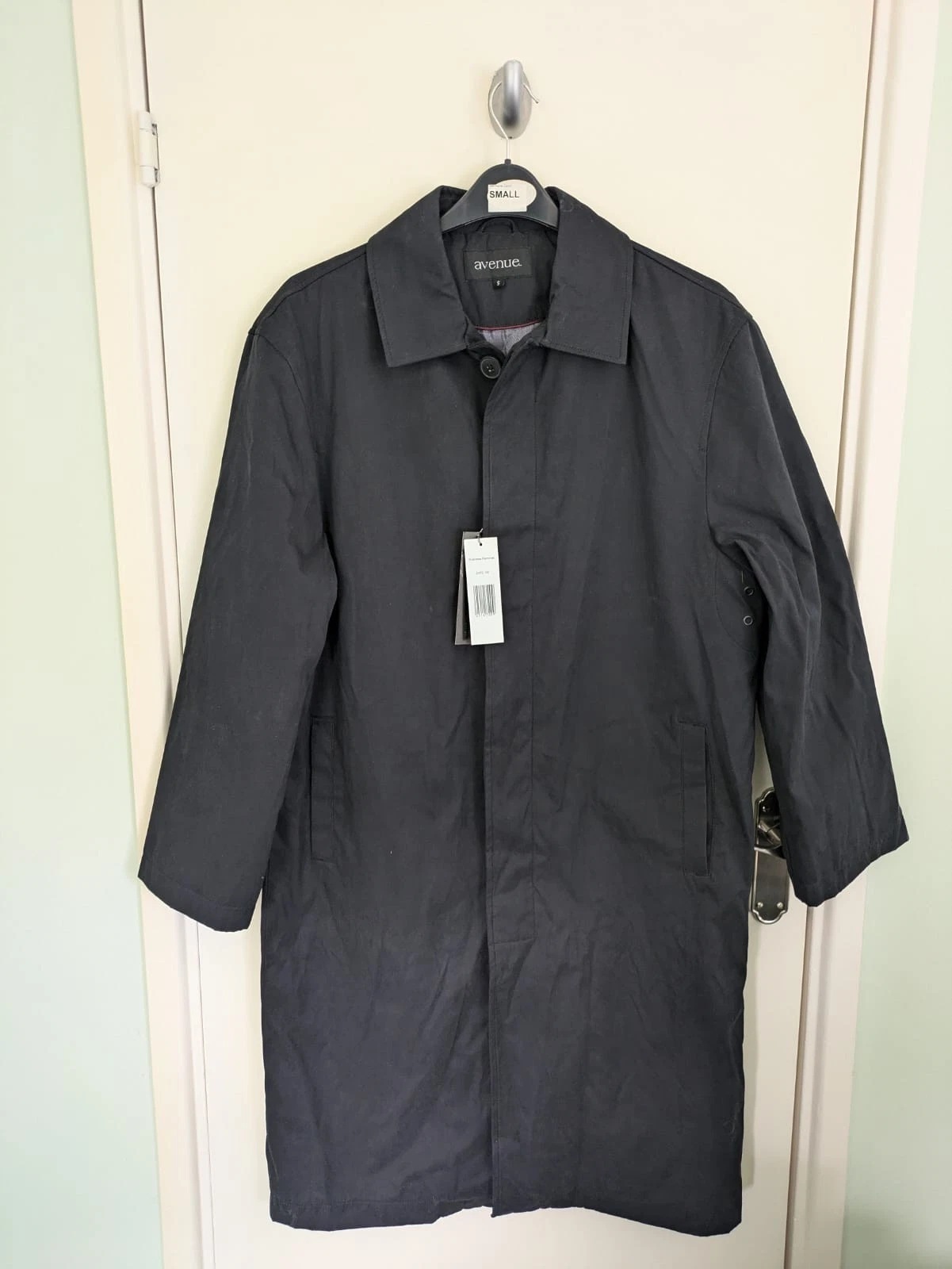Men's Raincoat BNWT Small