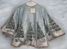 COASTAL COLLECTION HAND BEADED SEASHELLS CHRISTMAS TREE 50” BLUE TREE SKIRT NWT