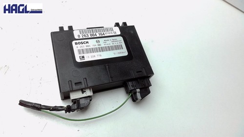 Steuergerät Einparkhilfe 13228779 Opel Astra GTC 1.7 Cdti DPF H Limousine