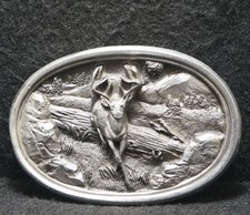 WK25160 VINTAGE 1983  BUCK DEER  WILDLIFE ANIMAL ARTWORK PEWTER BELT BUCKLE