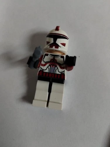 New ListingLego Phase 1 Commander Fox