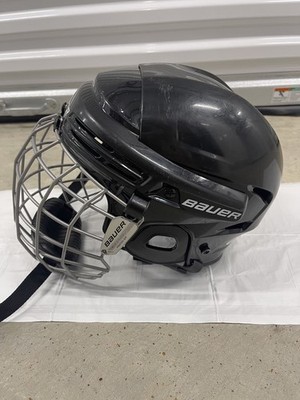 Size S- Junior Bauer 2100 sp Helmet Cage Combo Black S