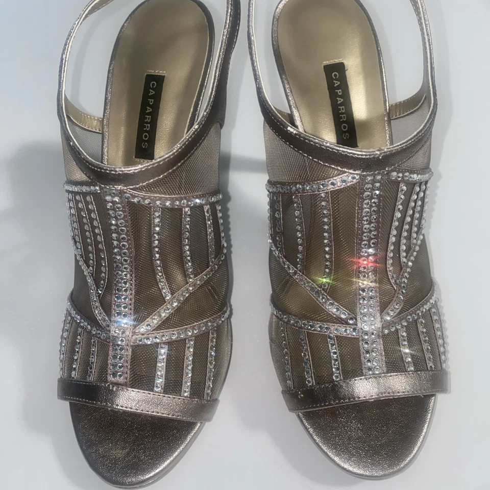 CAPARROS Mujer Talla 9.5 Dayton Champiñón Tacones Metálicos Punta Abierta Cordones Usado en Excelente Condición Foto 3 de 4