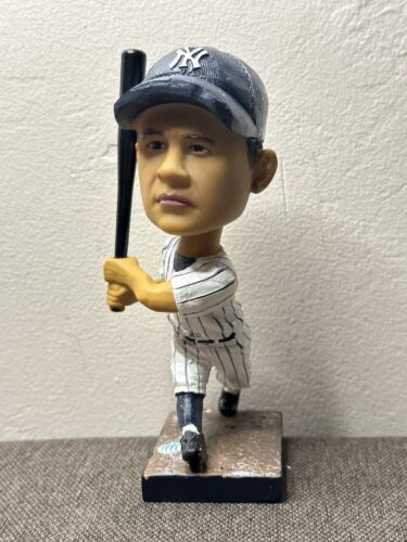 Babe Ruth Bobblehead Yankees Bobblehead Limited Edition Figurine(Rare) - Picture 4 of 6