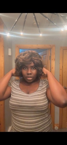 Non lace bouncy curls Synthetic Hair wig - Picture 3 of 4