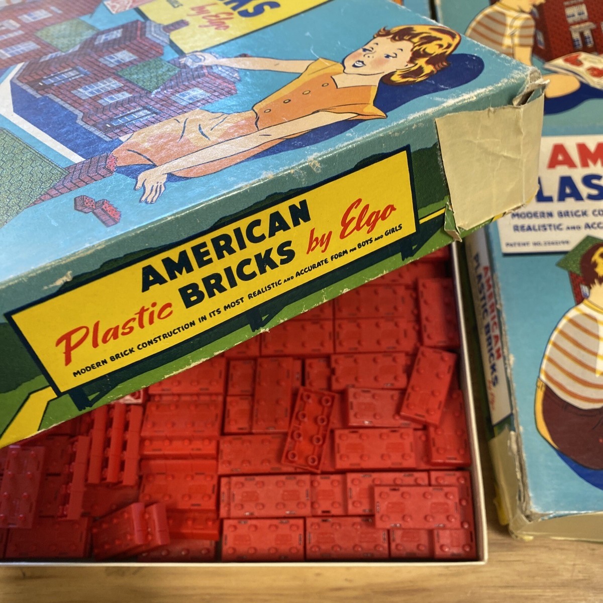 Vintage Elgo American Plastic Bricks