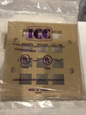 ICC, 12-Port Single Gang Flat Faceplate, Ivory, New