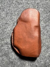 Vintage Unbranded Small Frame Brown Leather Holster