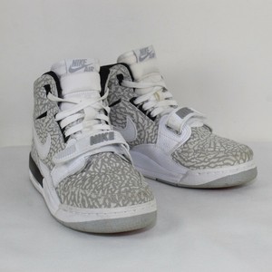 tênis air jordan legacy 312