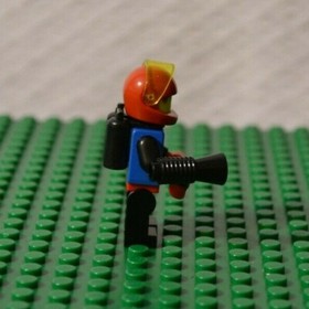 LEGO Space Spyrius Astronaut Minifigure Airtank 1843 6705 6959 6949 6939 - SP039