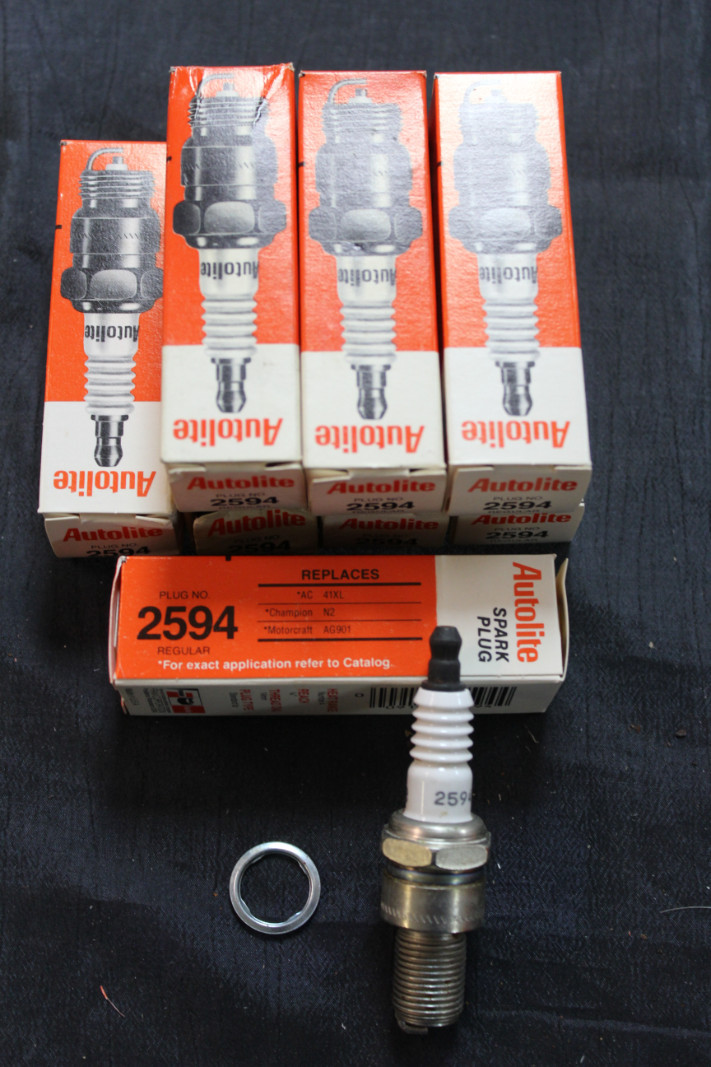 NOS Autolite Spark Plug 2594 Eight Pack C-3