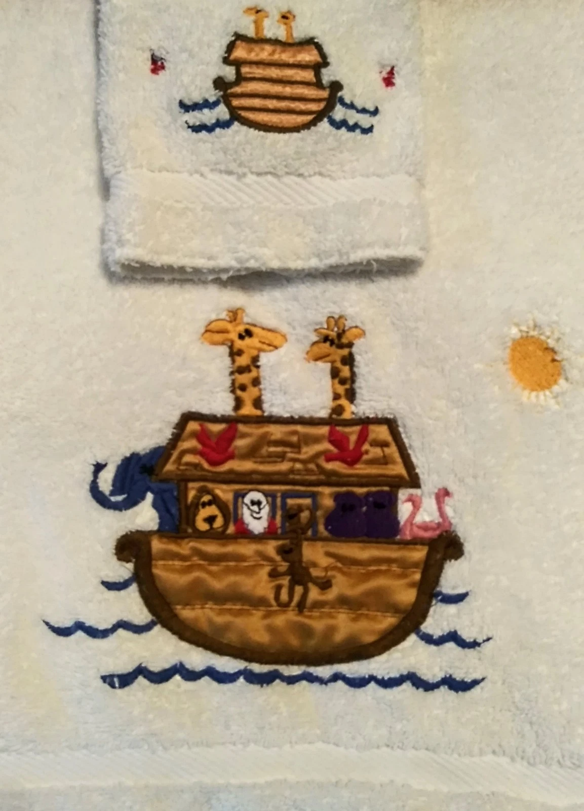 Noah's Ark Bath Set With New Noah's Ark Book
