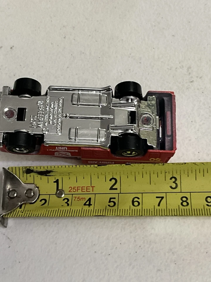 Vintage 1974 Hot Wheels Mattel Emergency Unit Truck Die-Cast - Image 4 of 4