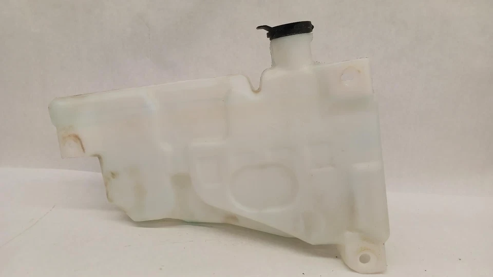 '19-'22 CHEVROLET SILVERADO 1500 Washer Bottle reservoir pump OEM 6 Month Wnty! - Image 3 of 4