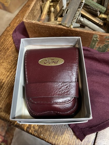 Oldtimer Ford Motor Co Bassett Maniküre Set im Lederetui Nagelknipser - Bild 2 von 7