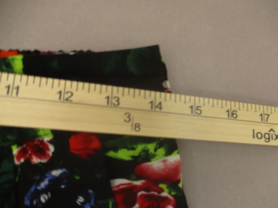 Calça lounge FOREVER 21 tamanho S feminina floral plissada cintura elástica cintura média 667 - Imagem 3 de 4