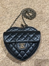 Chanel Heart Bag Ss22. Black. Lamb Skin Leather Champaign Gold Hardware