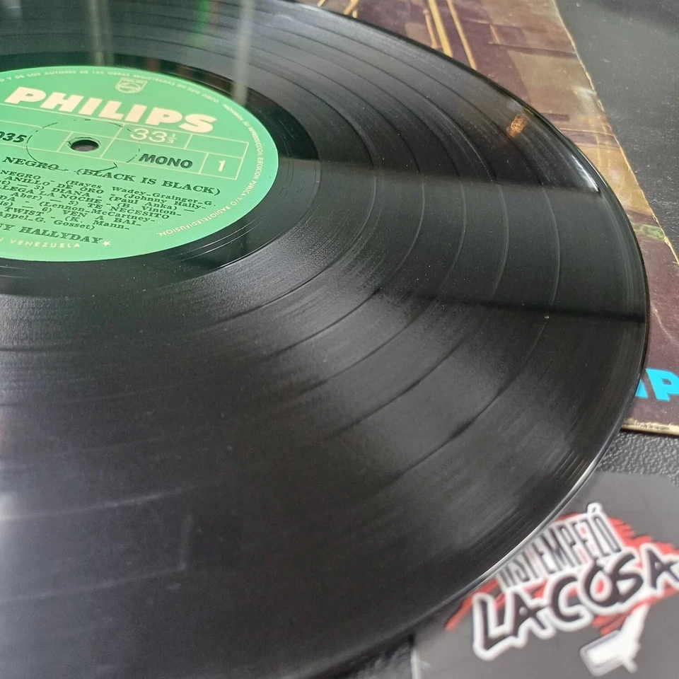 Johnny Hallyday ‎– Negro Es Negro (Black Is Black) - Rock & Roll, Chanson, 1966 - Image 4 of 4