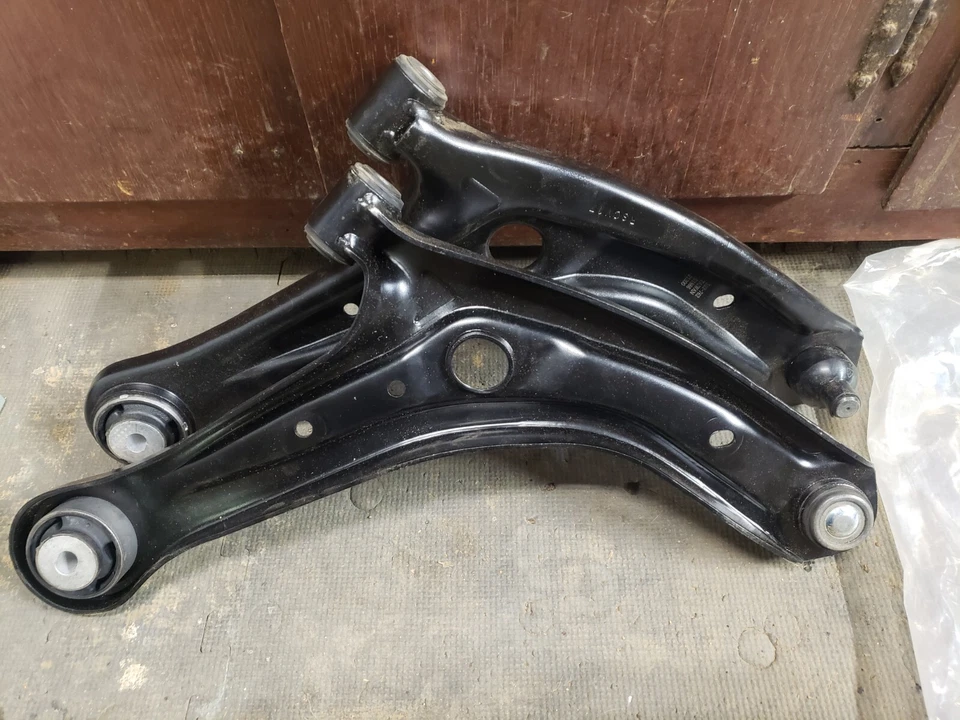 Conjuntos de juntas esféricas de braços de controle Dorman para Ford Fiesta e Ford Figo - Imagem 3 de 4