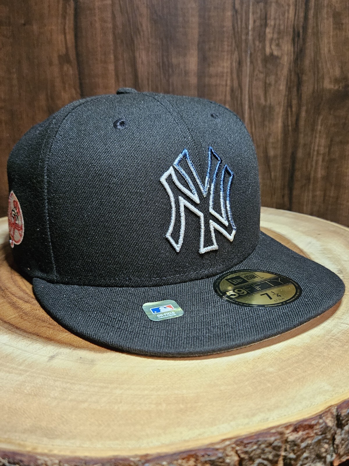 New York Yankees Gradiant New Era 59Fifty Fitted Hat Cap Size 7 1/4 MLB Baseball