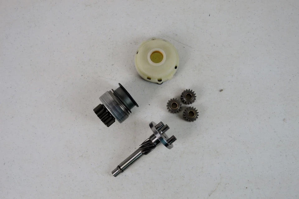 NUEVO Engranaje de eje de embrague de arranque genuino de fábrica OEM Mazda 6 CX-9 Foto 3 de 4