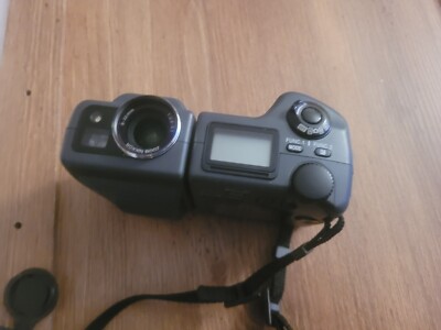 Nikon Coolpix 995 3.3MP Digital Camera w/4X Zoom [Parts