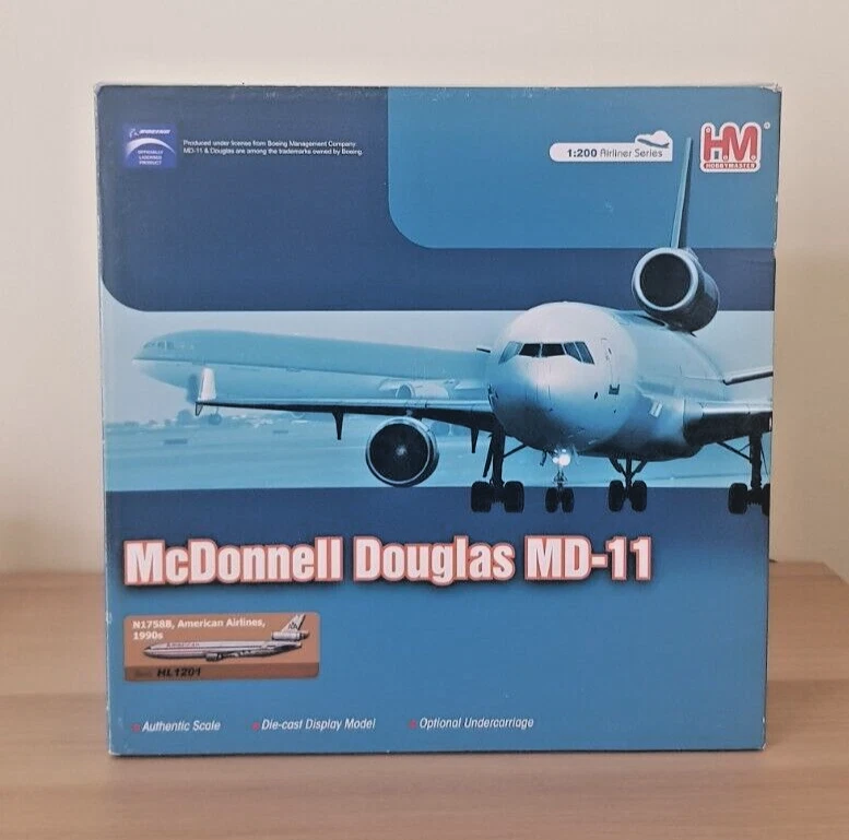 Hobby Master 1/200 HL1201 McDonnell Douglas MD-11 American Airlines, N1758B - Immagine 2 di 4