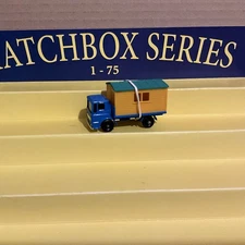 Matchbox Series Lesney No. 60 - vintage diecast Site Truck + yellow / green hut