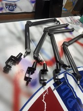 RØDE PodMic Dynamic Microphone XLR Podcasting Black Lot with Mounting Arms