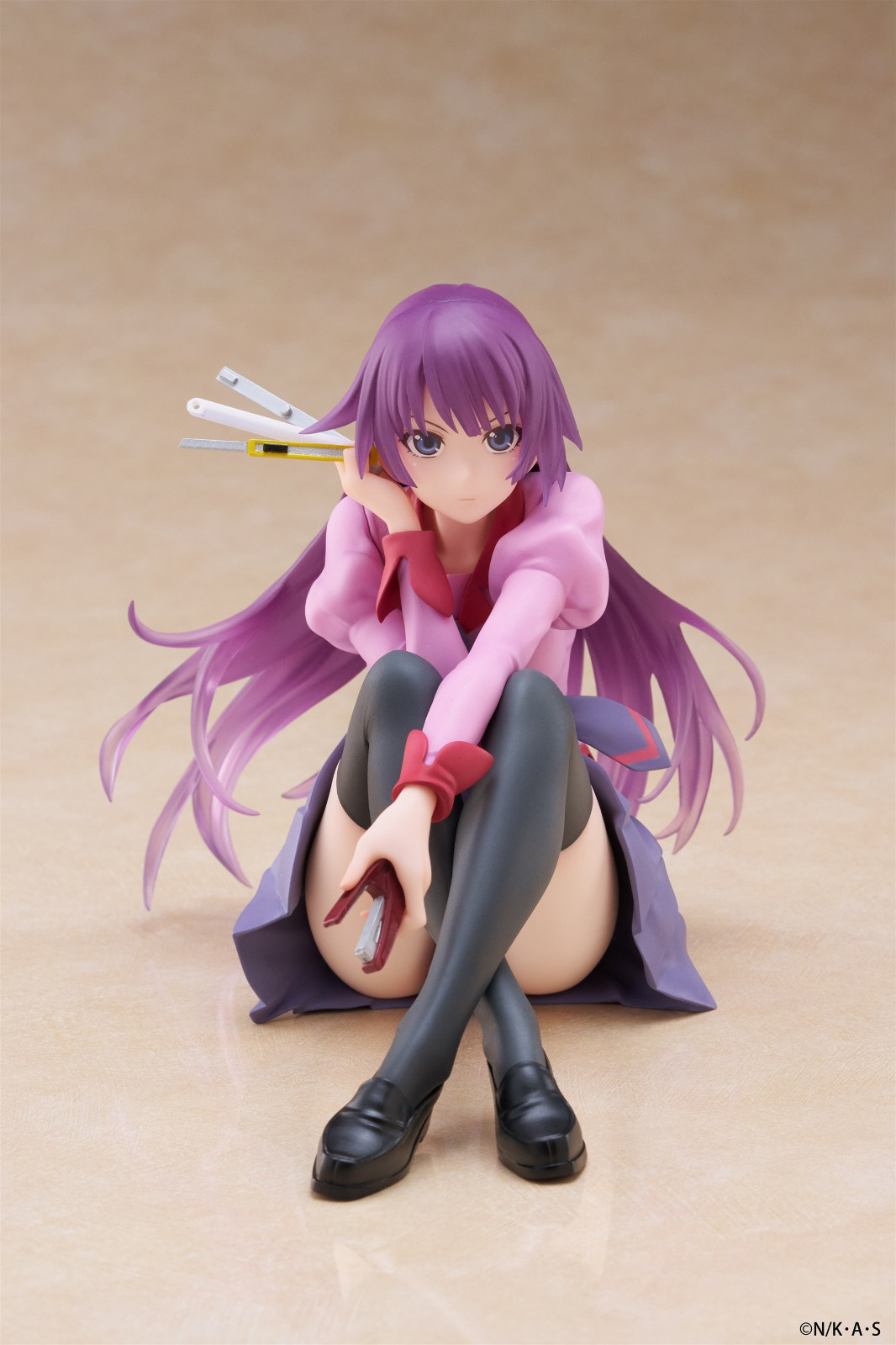 Linda figura de anime de escritorio Hitagi Senjougahara serie Taito Monogatari sellada
