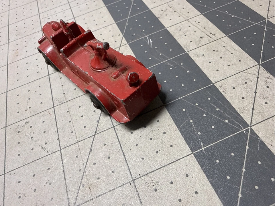 BONITO CAMIÓN BOMBA DE BOMBEROS TOOTSIETOY 1940 #238 DIECAST CAR MACK #2 Foto 4 de 4