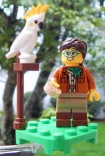 NEW LEGO BIRD TRAINER MINIFIG LOT zookeeper zoo animal cockattoo cockatiel