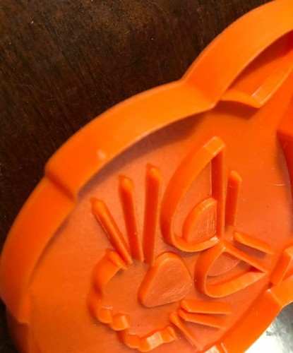 Vintage Orange Halloween Cat Cookie Cutter - 3 inches - 第 3/3 張圖片