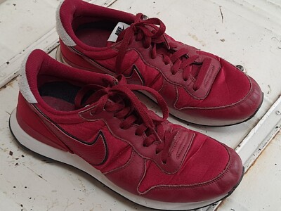 Nike Wmns Internationalist Heat AQ1274-600 Uk7 Trainers Red UK