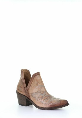 corral cognac embroidered bootie