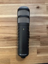 RODE Procaster Broadcast-Quality Dynamic Microphone  Used a few times only