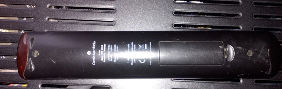 Verstärker Cambridge Azur 640 A  V 2.0 Mit Fernbedienung 2 x 120 Watt  - Bild 3 von 4