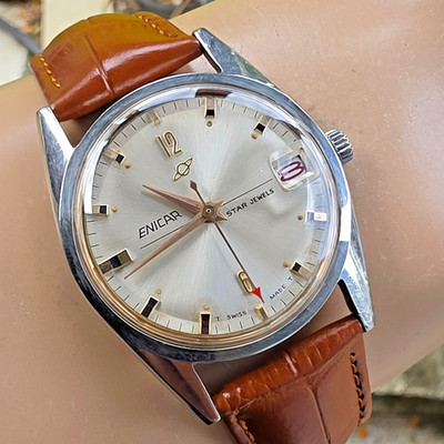 Vintage ENICAR star jewels men's manual wind watch 140/032 DATE swiss 1960s