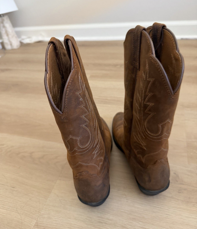 Ariat Brown Leather Western Cowboy Equestrian Boots US Size 8 Pair