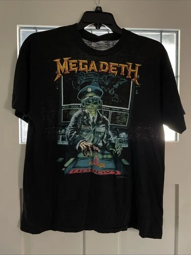 Megadeth Tshirt XL Concert Berlin Wall Tour Music Ro 1990s vintage concert t-shirt, vintage, size XL, single stitch, B+ condition