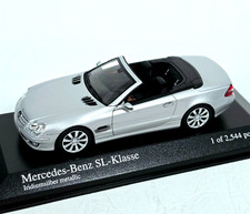 Mercedes-Benz SL 2007, Silver-Metallic MINICHAMPS 1:43, 400036130