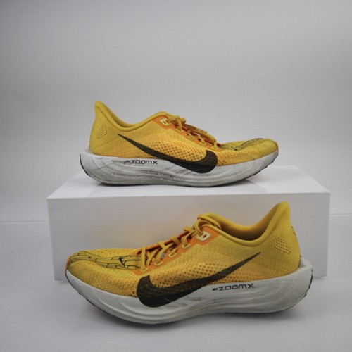  Nike Air Zoom Pegasus Running Shoes Men's Gold Used 11