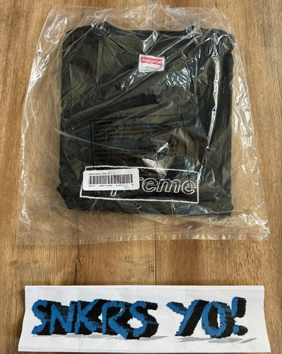 Supreme KAWS Chalk Logo Tee Navy (SS21T7) Size Medium - Picture 2 of 3