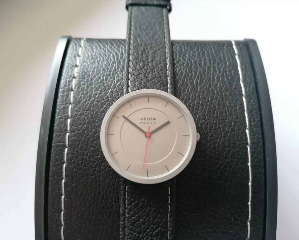 Leica Minilux watch armband uhr R8 R4 IIIF m 50mm mp m4 m7 m2 IF r6 D lux S2 m6 - image 2 of 4