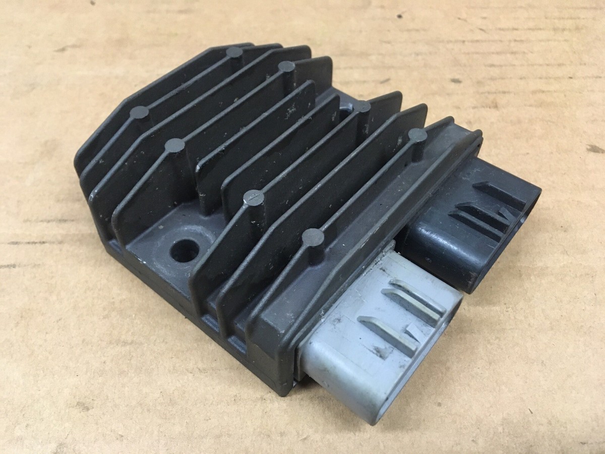 2006 Kawasaki Ninja ZX10R, OEM Voltage regulator rectifier